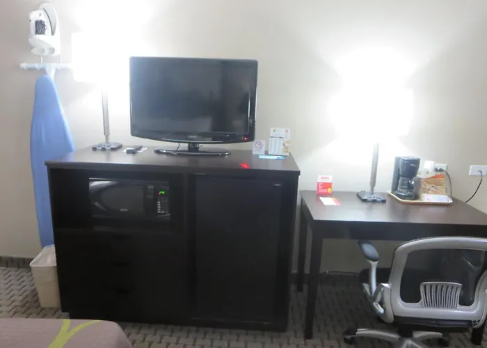 Super 8 By Wyndham Mundelein/libertyville Area 2* Mundelein
