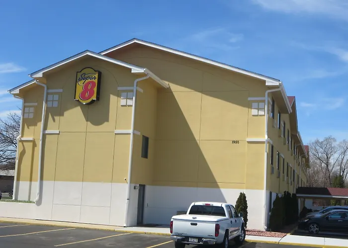 Super 8 By Wyndham Mundelein/libertyville Area 2*