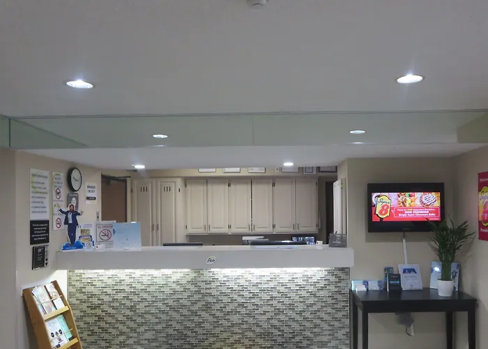 Hotel Super 8 By Wyndham Mundelein/libertyville Area Mundelein