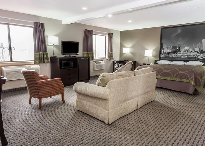 Super 8 By Wyndham Mundelein/libertyville Area Hotel Mundelein