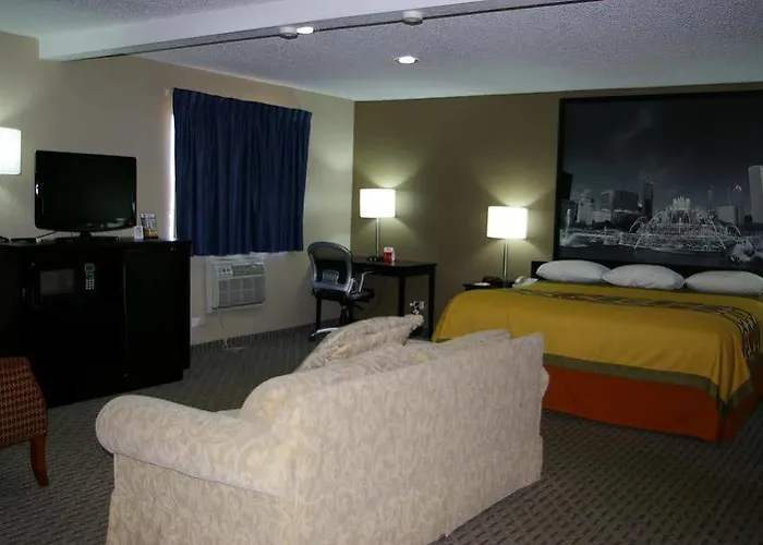 Hotel Super 8 By Wyndham Mundelein/libertyville Area