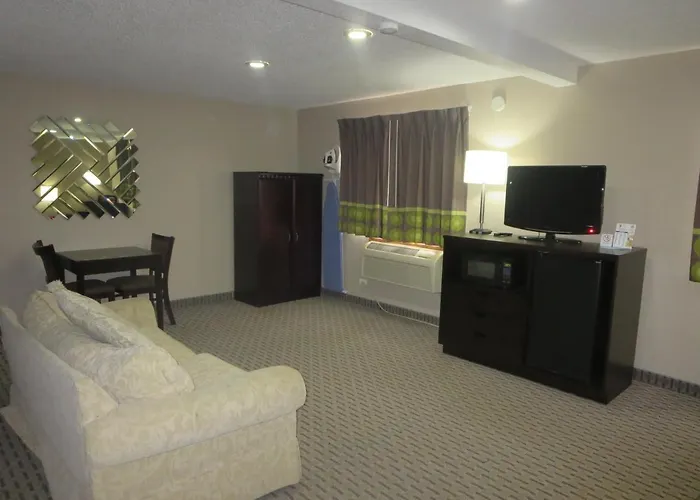 Super 8 By Wyndham Mundelein/libertyville Area Mundelein